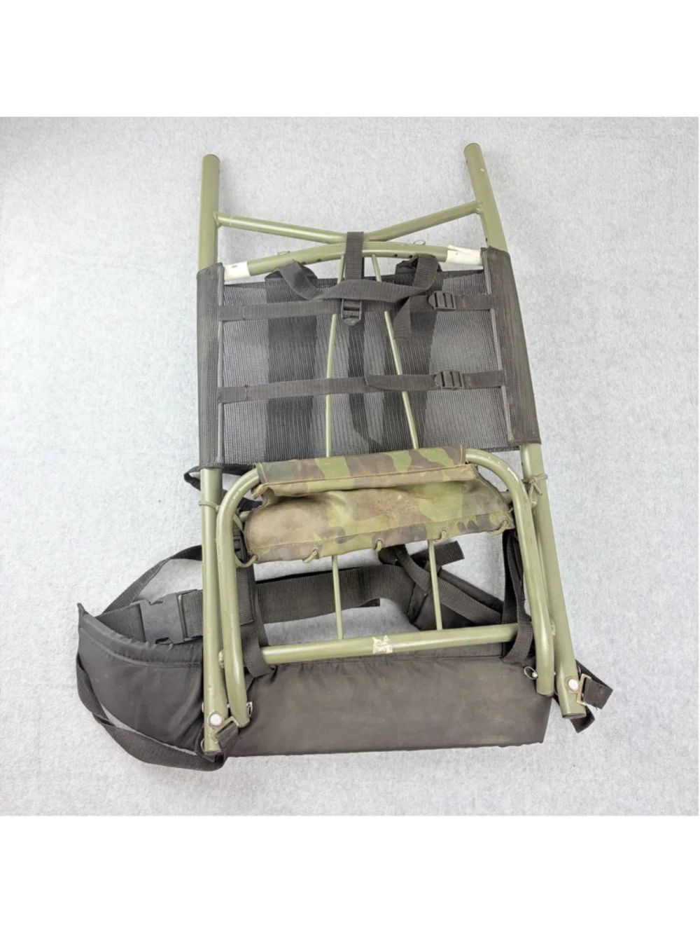 External Frame Hunting Pack Backpack Aluminum Freighter Meat Hauler Camo Hiking